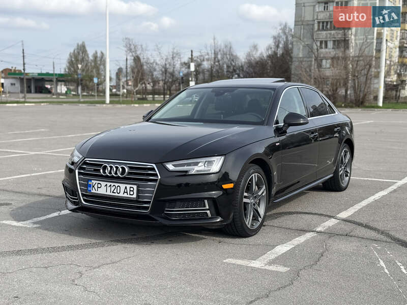 Седан Audi A4 2016 в 