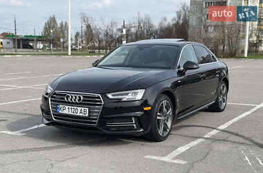Седан Audi A4 2016 в 
