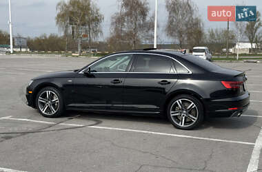 Седан Audi A4 2016 в 