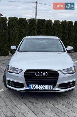 Седан Audi A4 2013 в 