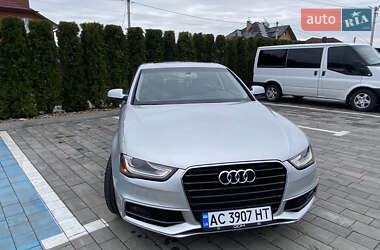 Седан Audi A4 2013 в 