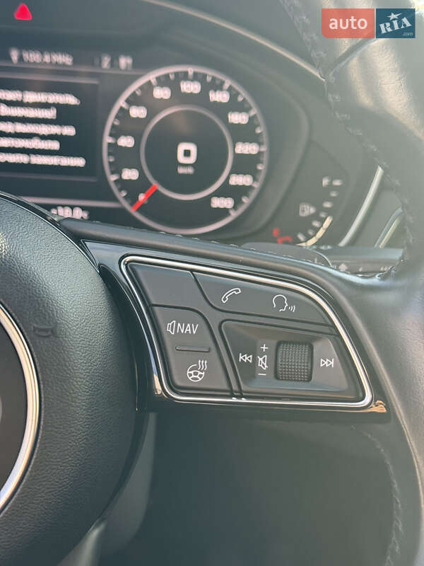 Седан Audi A4 2016 в Івано-Франківську