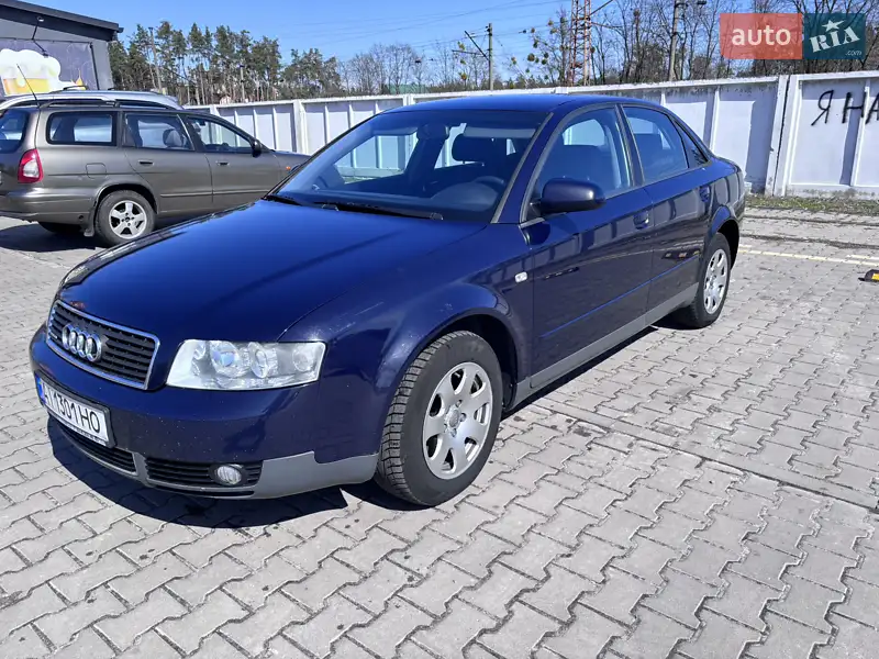 Седан Audi A4 2002 в 
