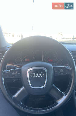Седан Audi A4 2005 в 