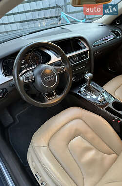 Седан Audi A4 2015 в 