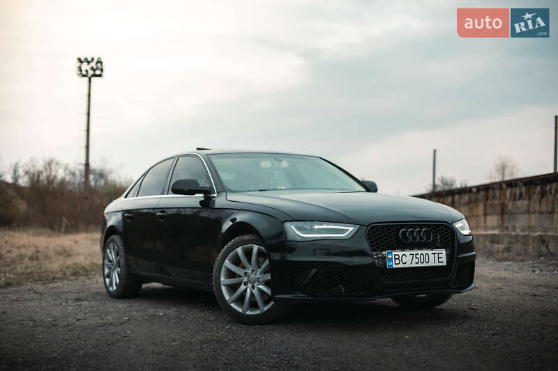 Седан Audi A4 2013 в Золочеве