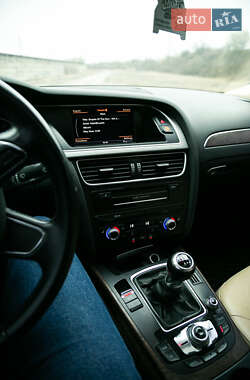 Седан Audi A4 2013 в 