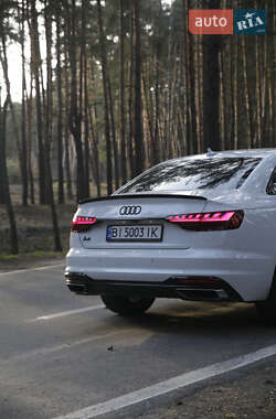 Седан Audi A4 2020 в 