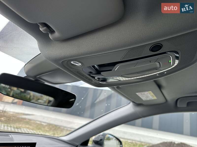 Седан Audi A4 2021 в Хмельницком