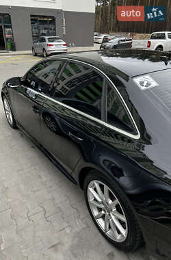 Седан Audi A4 2015 в 