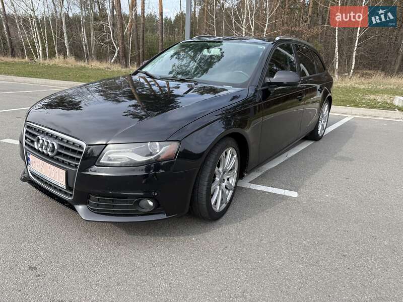 Универсал Audi A4 2010 в Киеве