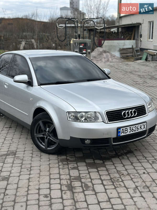 Седан Audi A4 2001 в Хмельницькому
