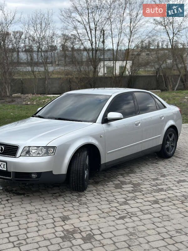 Седан Audi A4 2001 в Хмельницькому