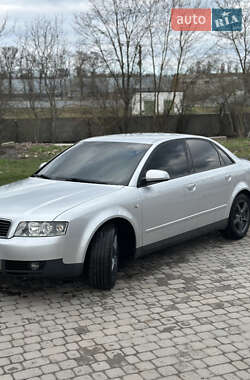 Седан Audi A4 2001 в 