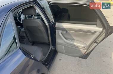 Седан Audi A4 2001 в 