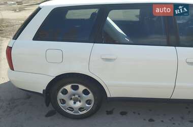 Универсал Audi A4 2001 в 