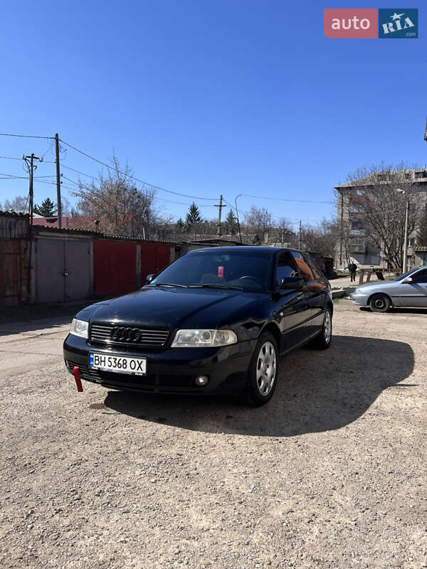 Універсал Audi A4 2001 в Кодимі