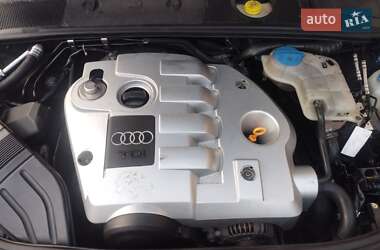 Седан Audi A4 2002 в 