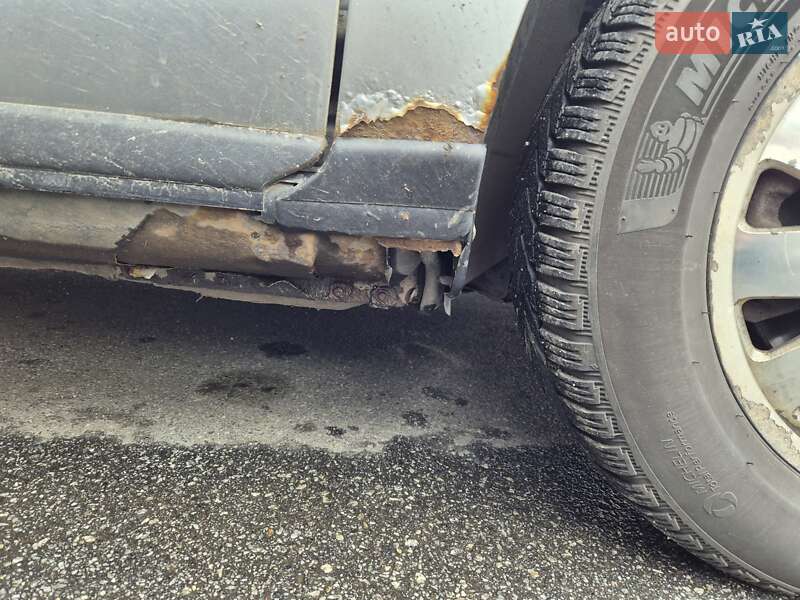 Седан Audi A4 1997 в Виннице