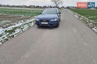 Универсал Audi A4 2012 в 