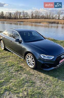 Седан Audi A4 2019 в Полтаве