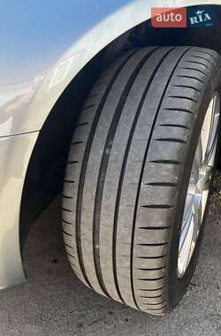 Седан Audi A4 2011 в 