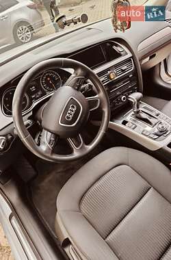 Универсал Audi A4 2012 в 