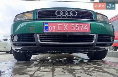 Седан Audi A4 2001 в 