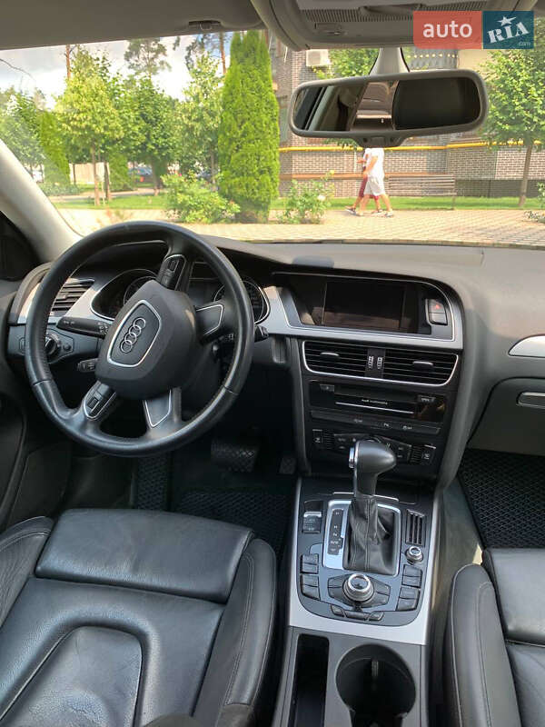 Универсал Audi A4 2014 в Киеве