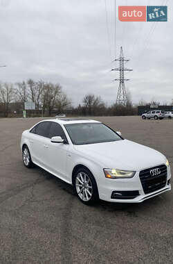 Седан Audi A4 2014 в 