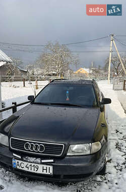 Універсал Audi A4 1998 в 