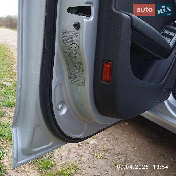 Универсал Audi A4 2010 в Ивано-Франковске