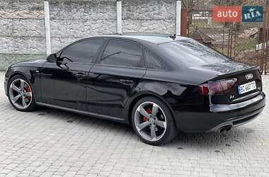 Седан Audi A4 2011 в 