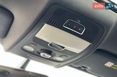 Седан Audi A4 2011 в 