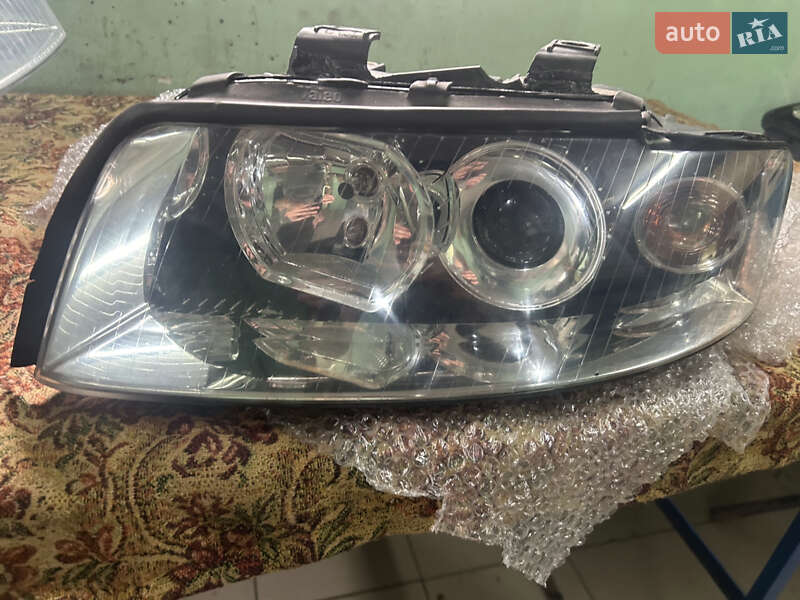 Седан Audi A4 2002 в Одессе