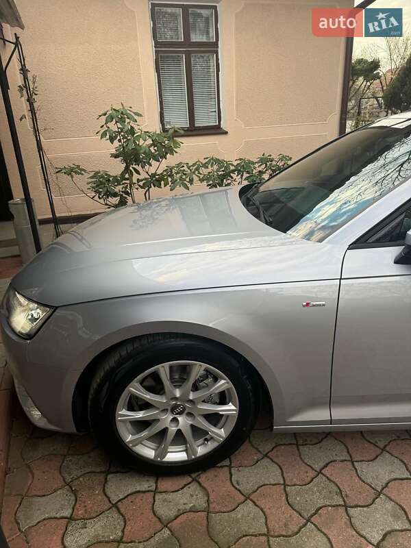 Универсал Audi A4 2017 в Черновцах