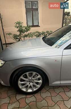 Универсал Audi A4 2017 в 