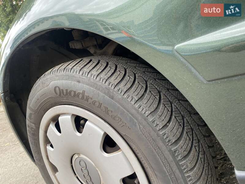 Универсал Audi A4 1999 в Лебедине