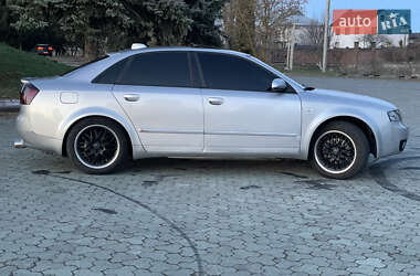 Седан Audi A4 2004 в 