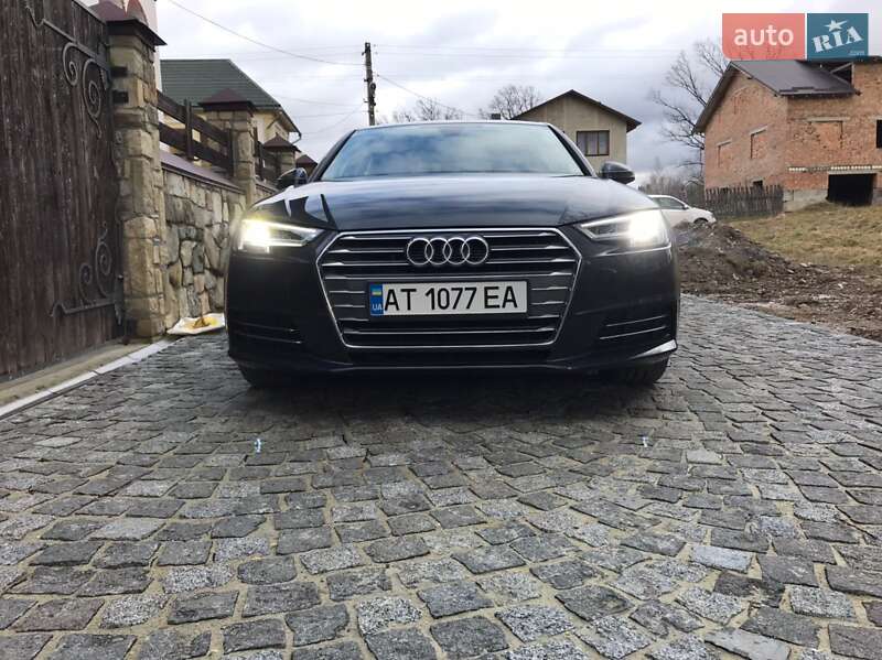 Седан Audi A4 2017 в Ивано-Франковске