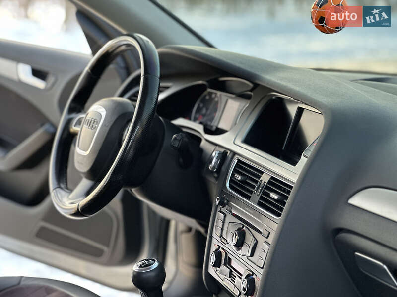 Седан Audi A4 2008 в Виннице