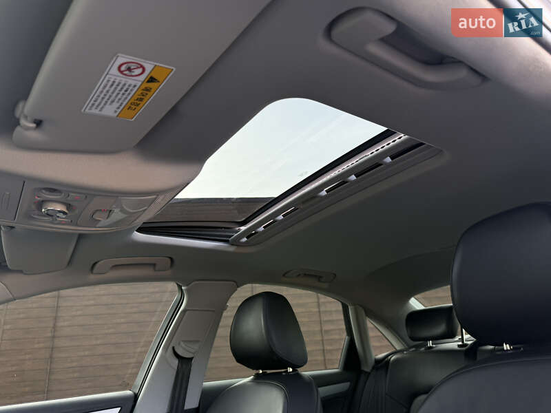 Седан Audi A4 2014 в Києві