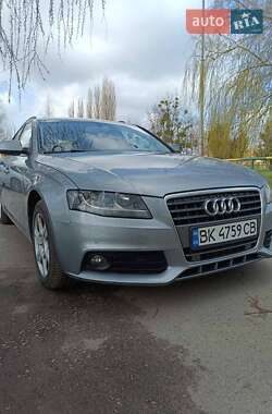Універсал Audi A4 2011 в Рівному