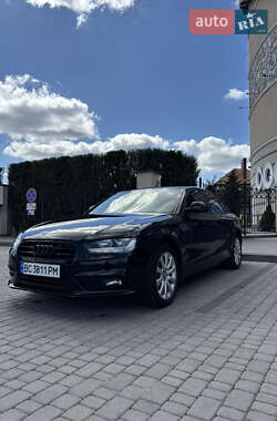 Седан Audi A4 2013 в 