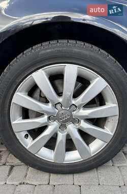 Седан Audi A4 2013 в 