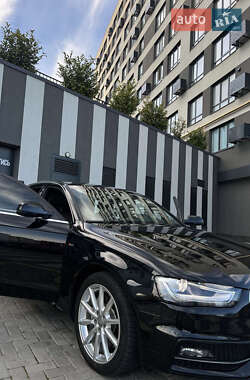 Седан Audi A4 2015 в 