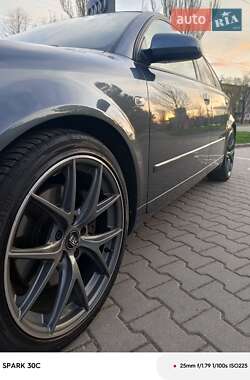 Универсал Audi A4 2003 в 