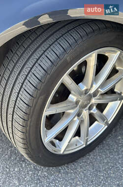 Седан Audi A4 2013 в 
