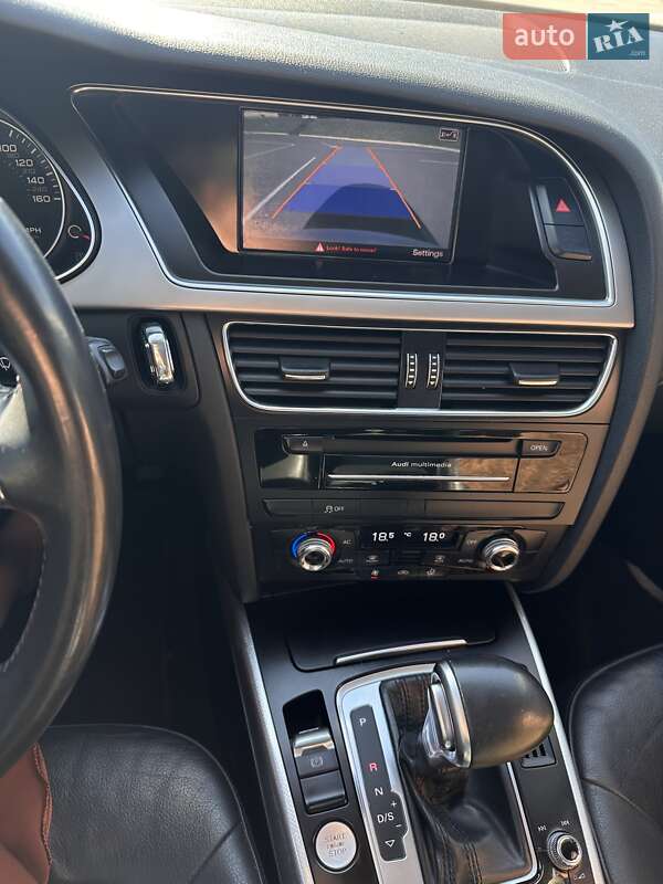 Седан Audi A4 2013 в Виннице