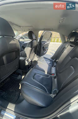 Седан Audi A4 2012 в 